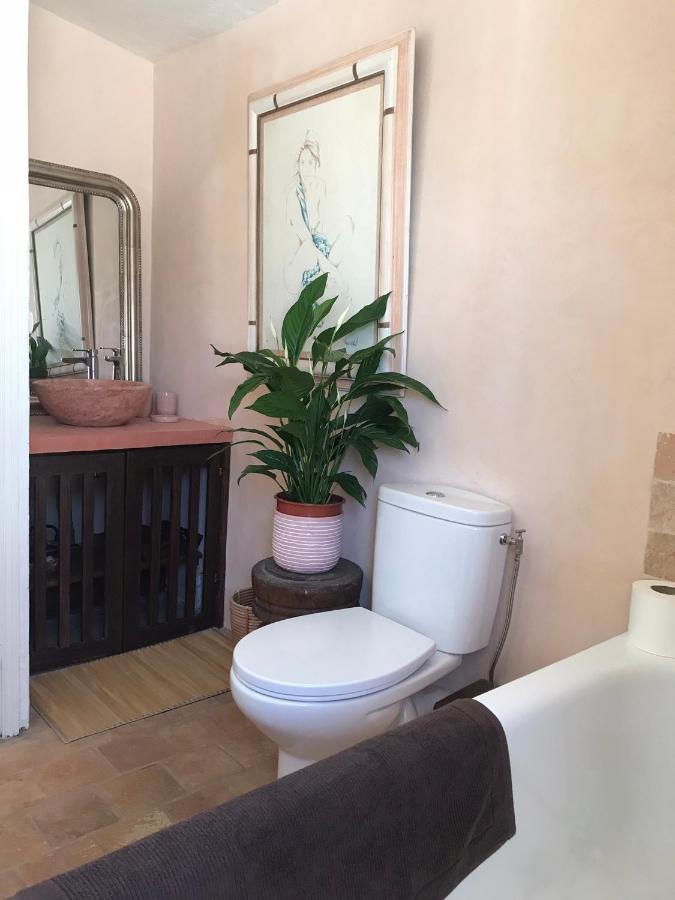 Derriere L'Eglise Apartamento Saint-Paul-de-Vence Exterior foto
